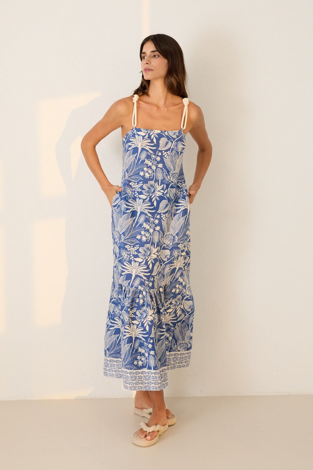 Askılı Keten Elbise