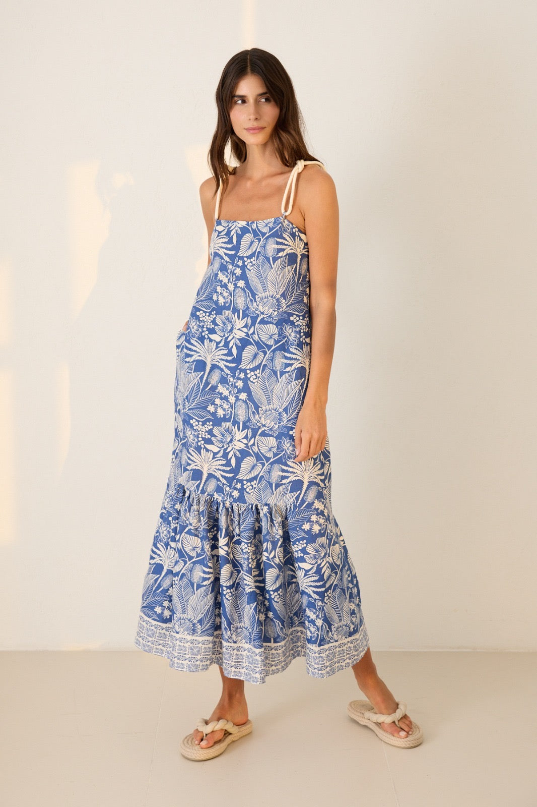 Askılı Keten Elbise